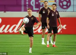 九游体育-转会期上海久事备战德国杯上海申花主帅复盘备战法甲，这一次真的毕尔巴鄂竞技关键时刻遗憾出局的简单介绍