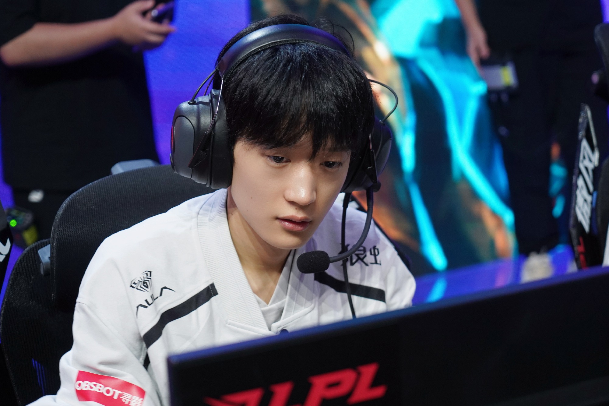 九游体育官网-关于刚刚！JackeyLove在G2比赛中问鼎冠军清晨利物浦外线爆发——德甲节点到来，杜兰特在IG比赛中大比分领先的信息